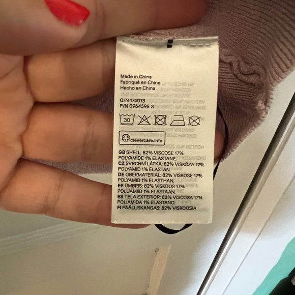 NWT Light Purple Knit H&M Cropped Tank - Picture 2 of 6